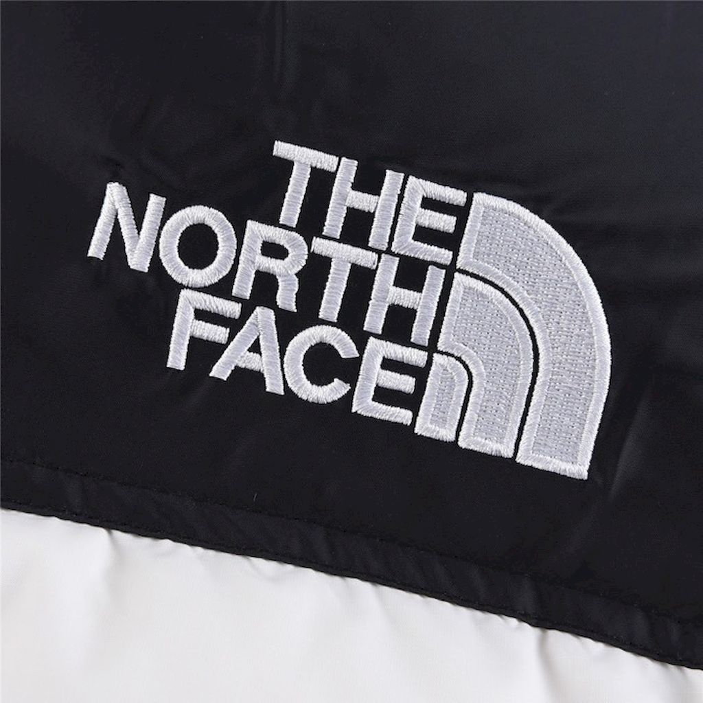 The North Face 1996 Eco Nuptse 700 White Jacket - Image 5