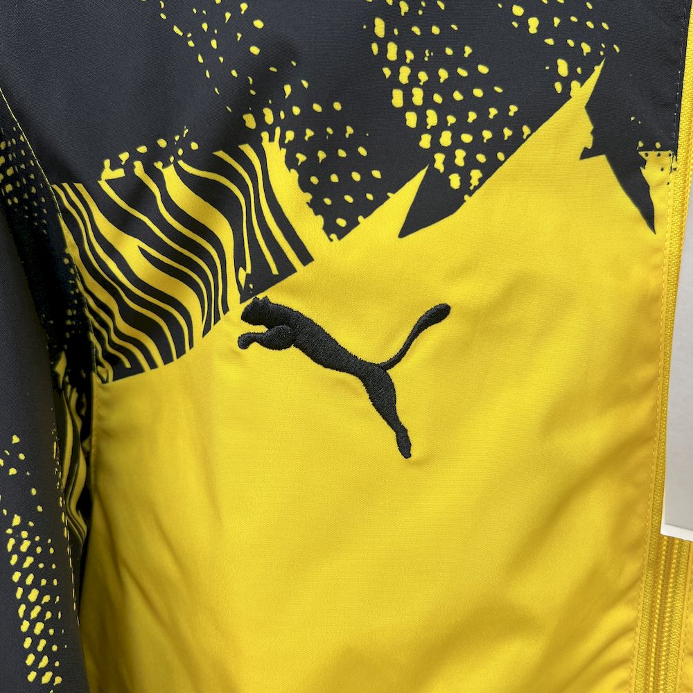 Borussia Dortmund 2025 Reversible Jacket - Image 20