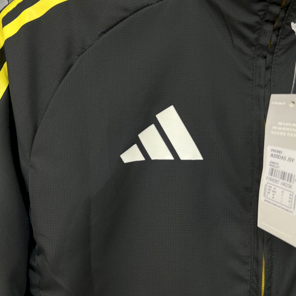 Jamaica 2025 Reversible Jacket - Image 11