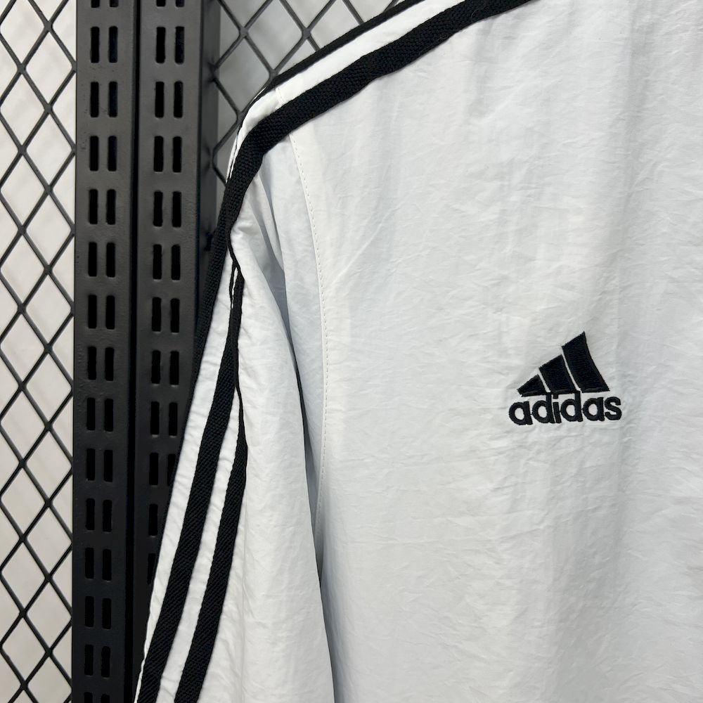 Real Madrid 2025 Reversible Jacket – Bild 17