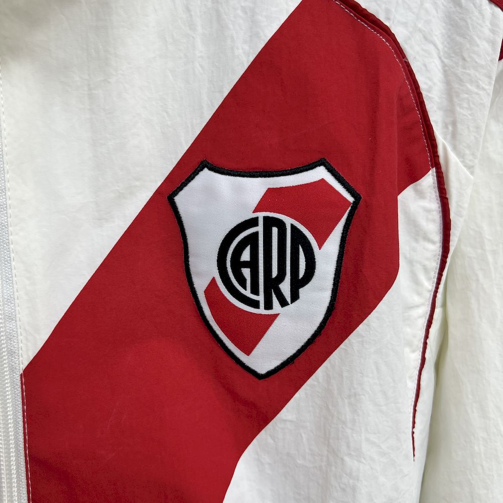 River Plate 2025 Windbreaker - Image 10