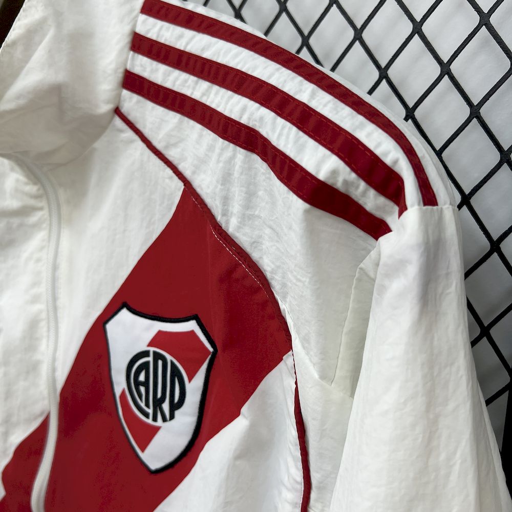River Plate 2025 Windbreaker - Image 8