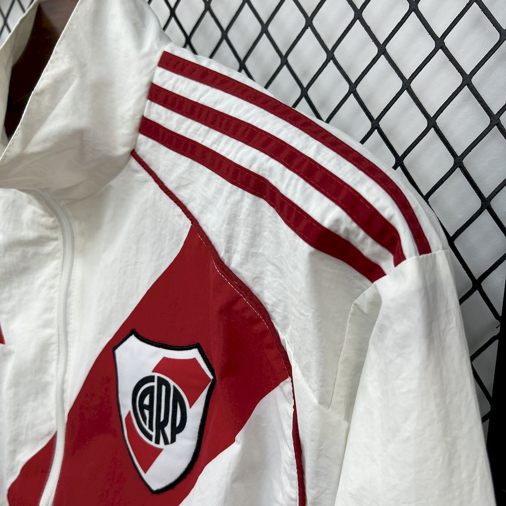 River Plate 2025 Windbreaker - Image 7