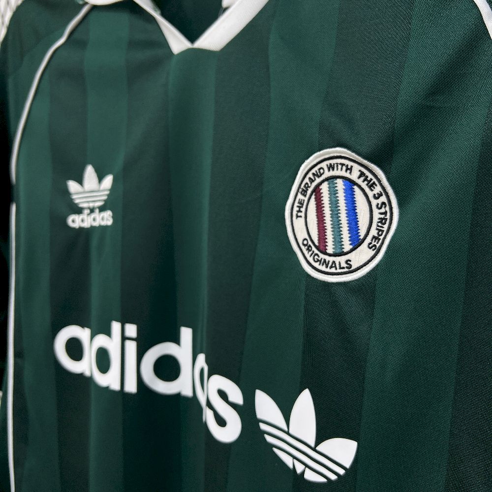 Mens Adidas 2025/26 Classic Jersey - Imagen 2