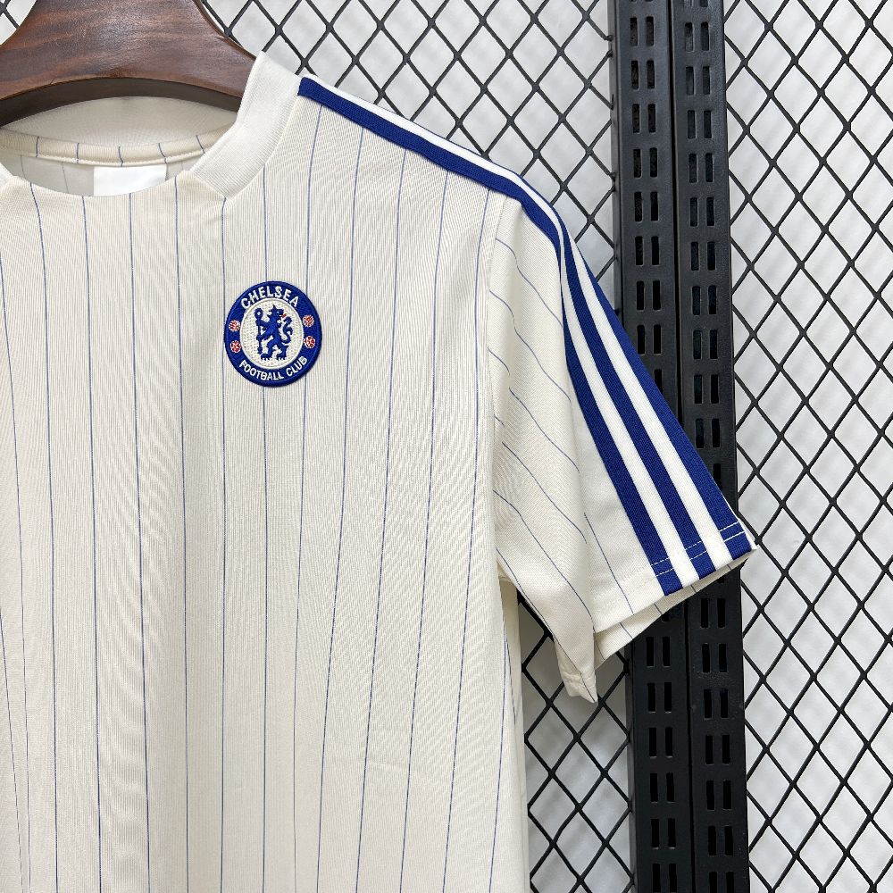 Mens Chelsea 2025/26 Terrace Icons Jersey - Image 3