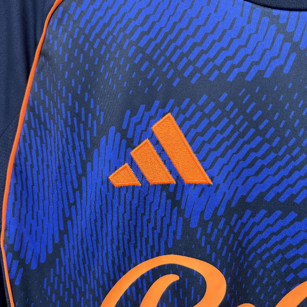 Mens Nottingham Forest 2025/26 Third Jersey - Image 9