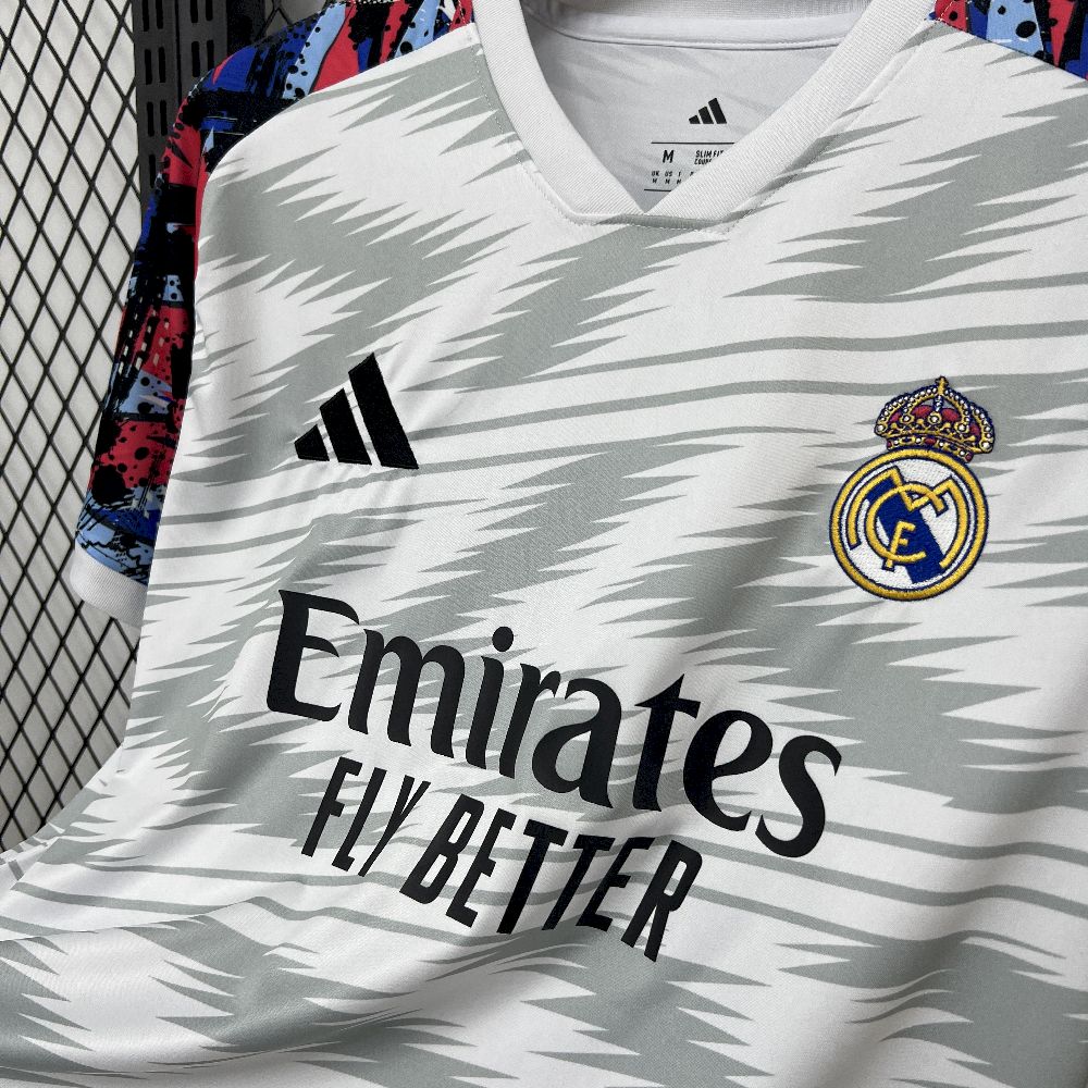 Mens Real Madrid 2025/26 Pre-Match Jersey - Image 2