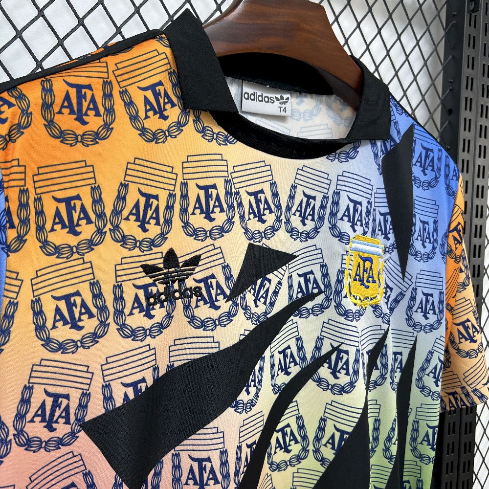 Retro Argentina 1993/94 Goalkeeper Jersey - Image 4