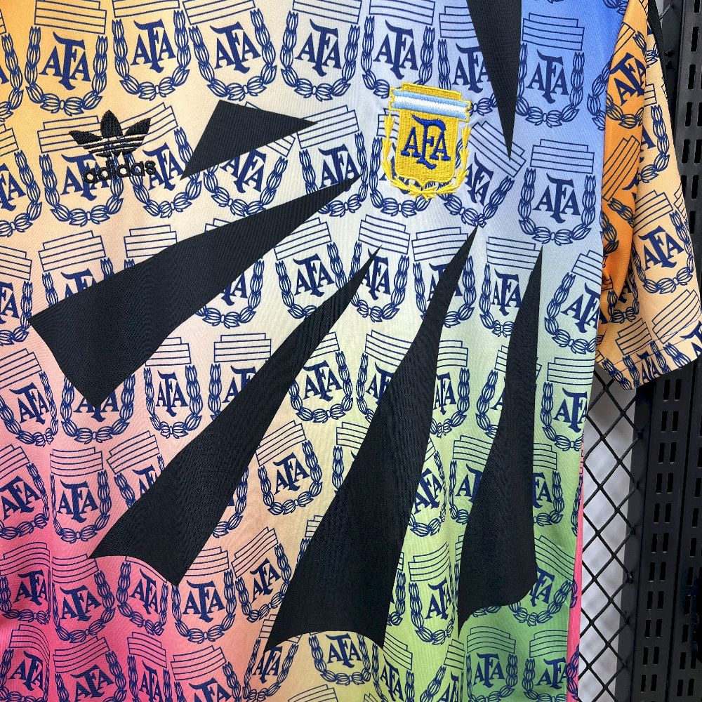 Retro Argentina 1993/94 Goalkeeper Jersey - Image 3