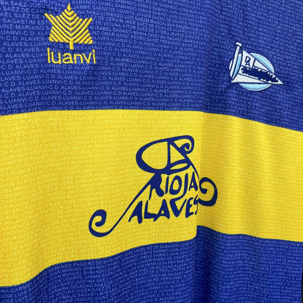 Retro Deportivo Alaves 2000/01 Champions League Final Jersey - Image 3
