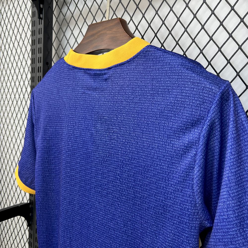 Retro Deportivo Alaves 2000/01 Champions League Final Jersey - Image 10