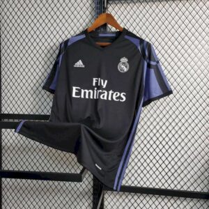 Retro Real Madrid 2016/17 Third Jersey