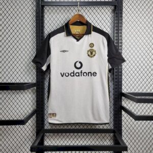 Vista alternativa dell'Retro Manchester United 2001/02 Centenary Reversible Away And Third Jersey