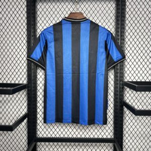 Alternative view of Retro Inter Milan 2009/10 Home Jersey