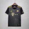 Retro Bayern Munich 2021/22 Away Jersey
