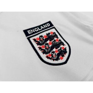 Alternative view of Retro England 1999/01 Home Jersey