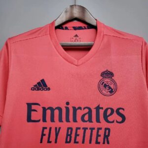 Vista alternativa dell'Retro Real Madrid 2020/21 Away Jersey