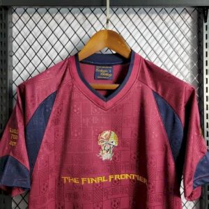 Alternative view of Retro West Ham United 2010 Away Jersey