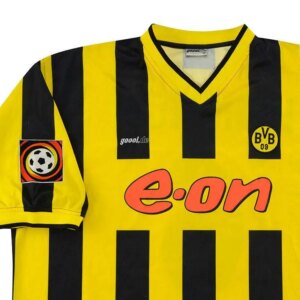 Alternative view of Retro Borussia Dortmund 2000/02 Home Jersey
