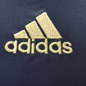 Alternative view of Retro Liverpool 2009/10 Away Jersey