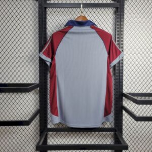 Alternative view of Retro Bayern Munich 1998/99 Away Jersey