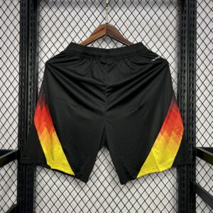 Vue alternative de Mens Germany 2024/25 Home Shorts