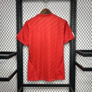 Alternative view of Retro Liverpool 2010 Home Jersey