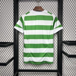Alternative view of Retro Celtic 2005/06 Home Jersey