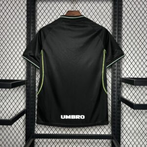 Alternative view of Retro Manchester United 1998/99 Third Jersey