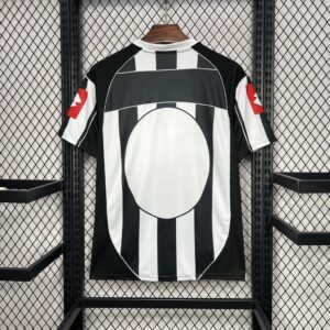 Alternative view of Retro Juventus 2002/03 Home Champions Leagues Jersey
