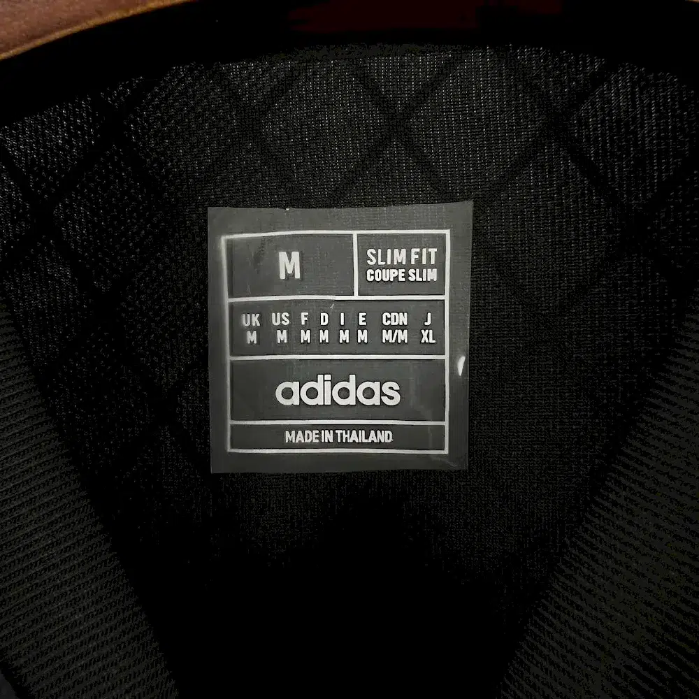 Mens Real Madrid 2024/25 Purple Bat Football Jersey - Imagen 4