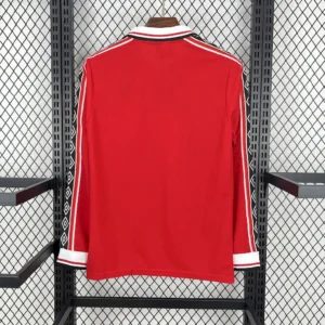 Alternative view of Retro Manchester United 1998/99 Home Long Sleeve Jersey