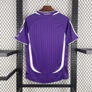 Alternative view of Retro Real Madrid 2006/07 Third Jersey