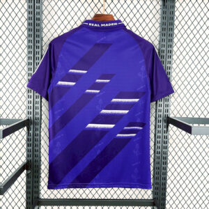 Alternative view of Retro Real Madrid 1994/96 Away Jersey