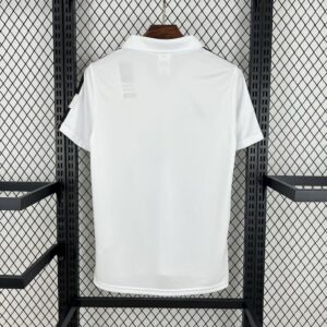 Alternative view of Retro Real Madrid 2002/03 Home Jersey