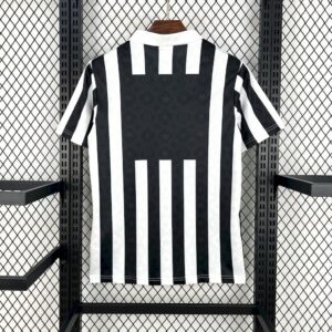 Alternative view of Retro Juventus 1992/94 Home Jersey
