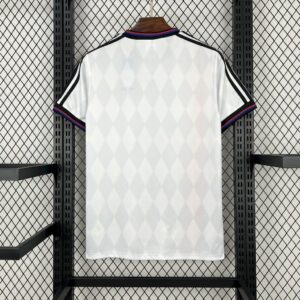 Alternative view of Retro Bayern Munich 1995/96 Away Jersey