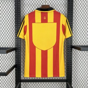 Alternative view of Retro Galatasaray 1999/00 Home Jersey