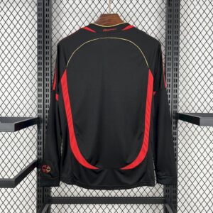 Alternative view of Retro AC Milan 2006/07 Third Long Sleeve Jersey