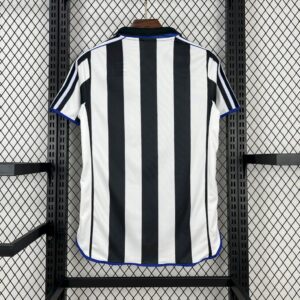 Alternative view of Retro Newcastle United 1999/00 Home Jersey
