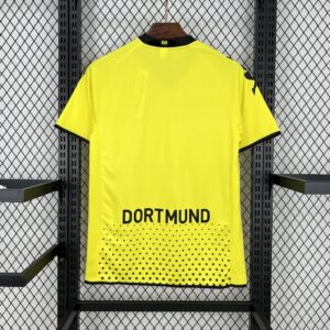 Alternative view of Retro Borussia Dortmund 2011/12 Home Jersey