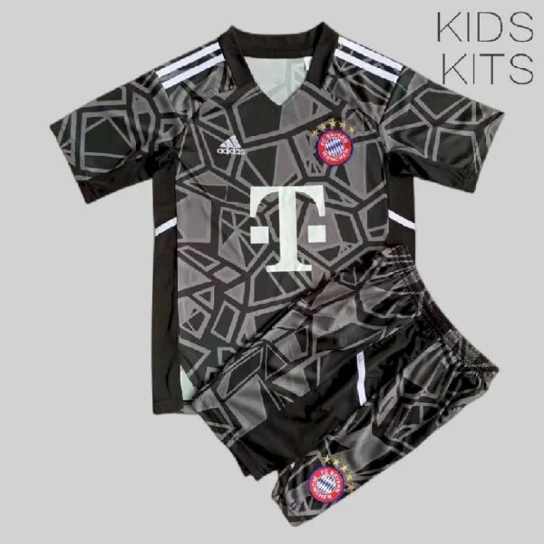 Bayern Munich 202223 Goalkeeper Kids Jersey And Shorts Kit Black 36337