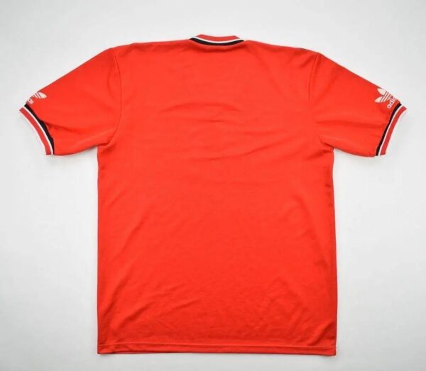 Manchester United 1984 86 Home Retro Jersey