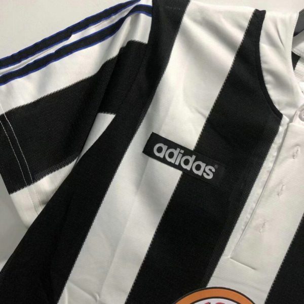 Newcastle United 1995/97 Home Retro Jersey - Image 14