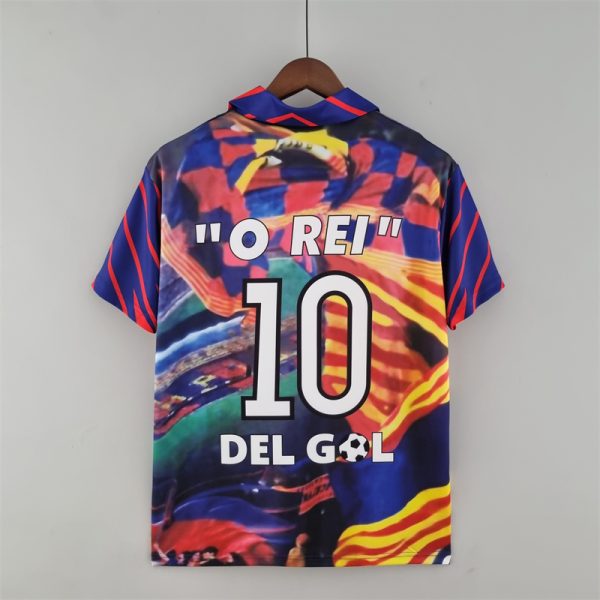 Barcelona 1993/94 Romario Retro Jersey - Image 5