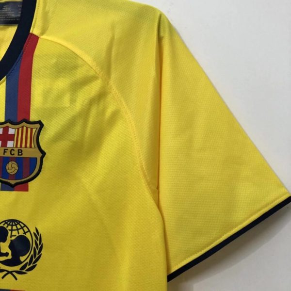 Barcelona 2008/09 Away Retro Jersey - Image 2