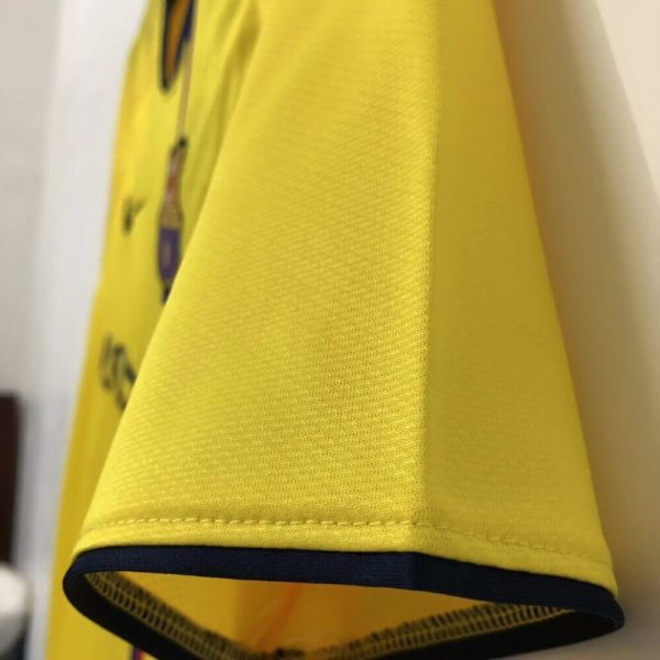 Barcelona 2008/09 Away Retro Jersey - Image 4