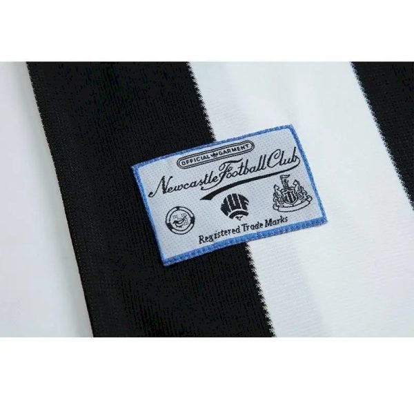 Newcastle United 1995/97 Home Retro Jersey - Image 5