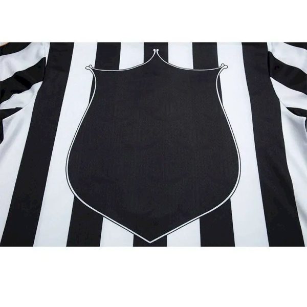 Newcastle United 1997/99 Home Retro Jersey - Image 4