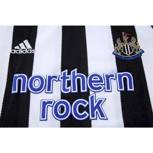 Newcastle United 2003/05 Home Retro Jersey - Image 5